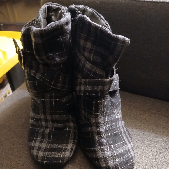 Diba Plaid Fabric Ankle Boots Womens Size 7.5 - Picture 2 of 6